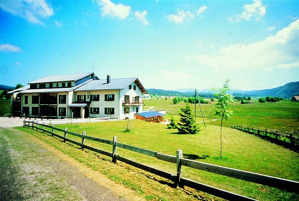 Residence Les Clarines เลรูส ภายนอก รูปภาพ
